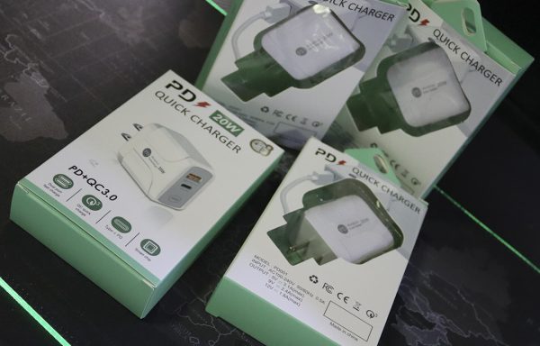 WALL CHARGER: PD001 QUICK WALL CHARGER TYPE-C USB 3.0, WHITE